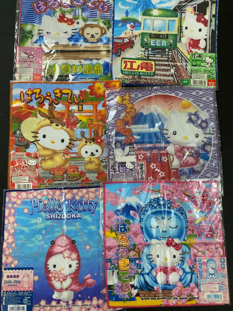 ご当地キティ、ハローキティ色々50点まとめ売り