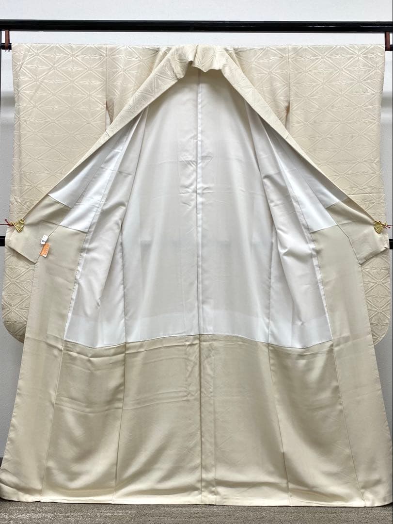 無地振袖 紋意匠 シンプル くすみカラー 向鶴 身丈161cm 撥水加工済