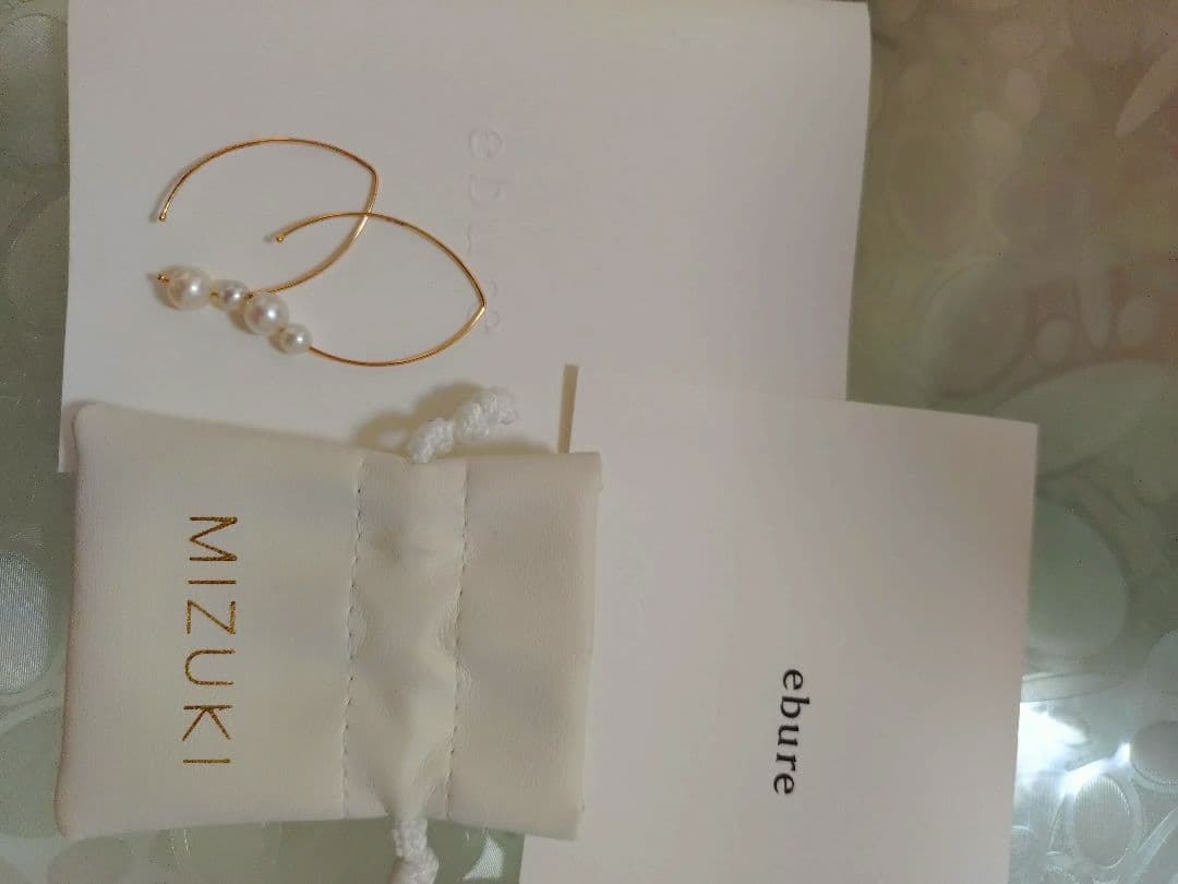 MIZUKI ミズキ　 K14YG 2Pパール バナナフープピアス　エブール