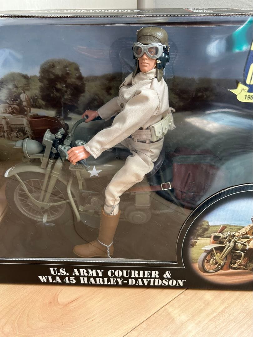 ミリタリー G.I. Joe U.S. ArmyCourier&WLA45