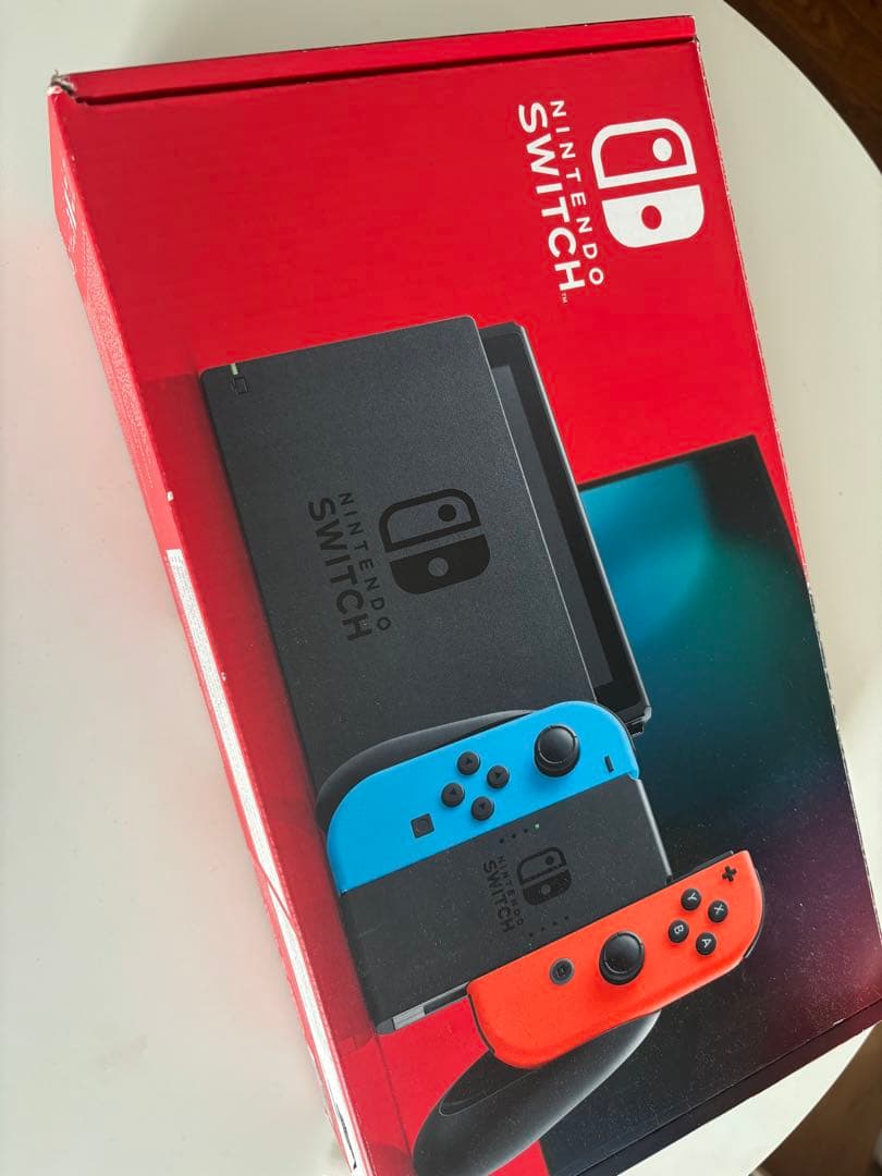 Nintendo Switch 本体 青/赤 Joy-Con付き