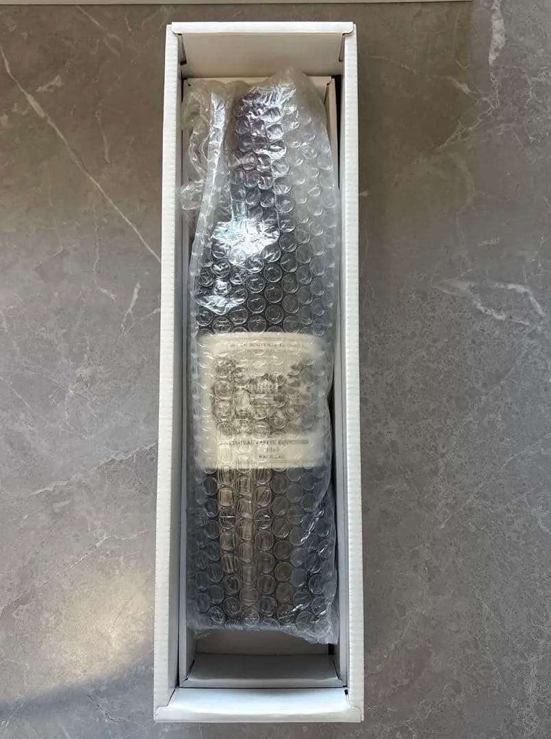 Chateau Lafite Rothschild 2019 ポイヤック　箱あり