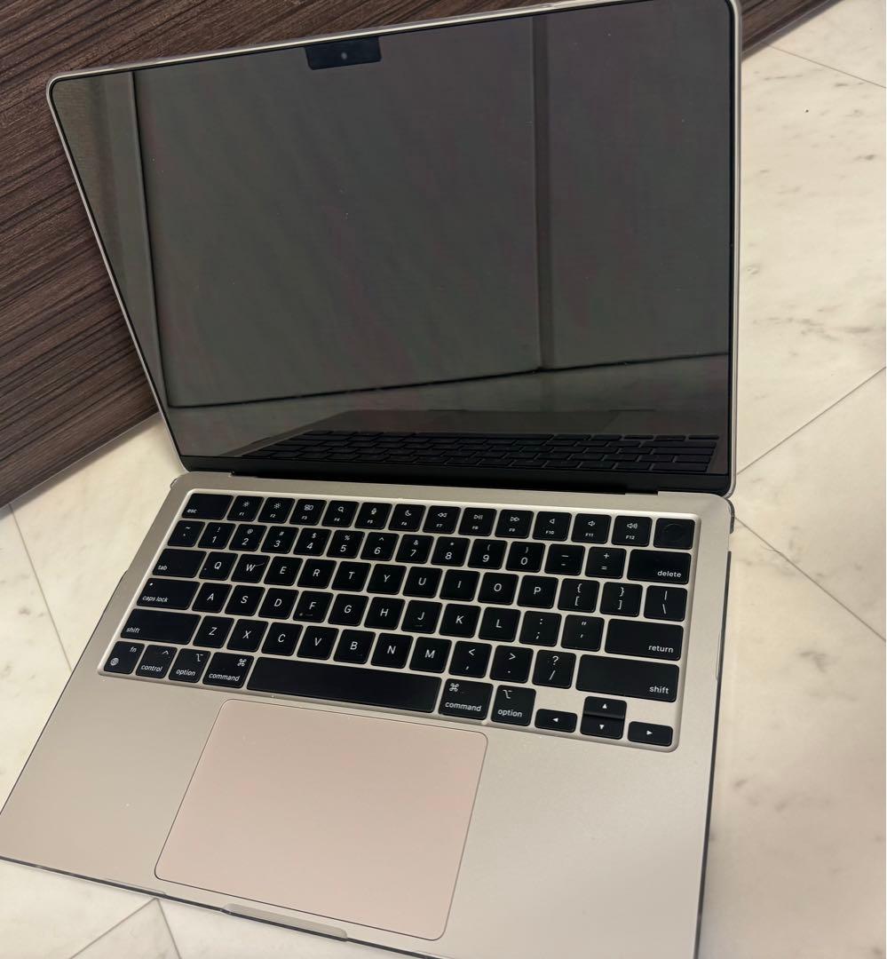 MacBook 2022 M2 13インチ