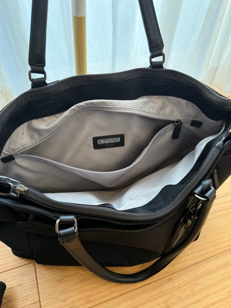 TUMI ビジネスバッグ 正規品　Sheryl Business Toto