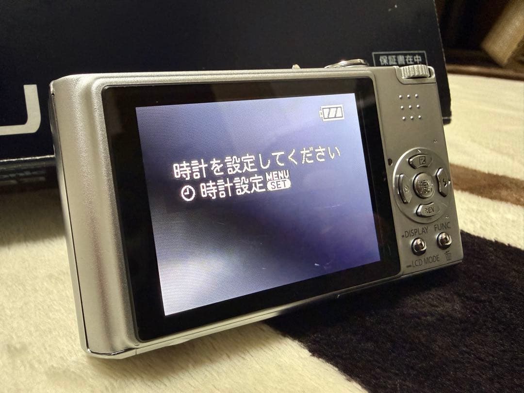 Panasonic LUMIX DMC-FX33 シルバー