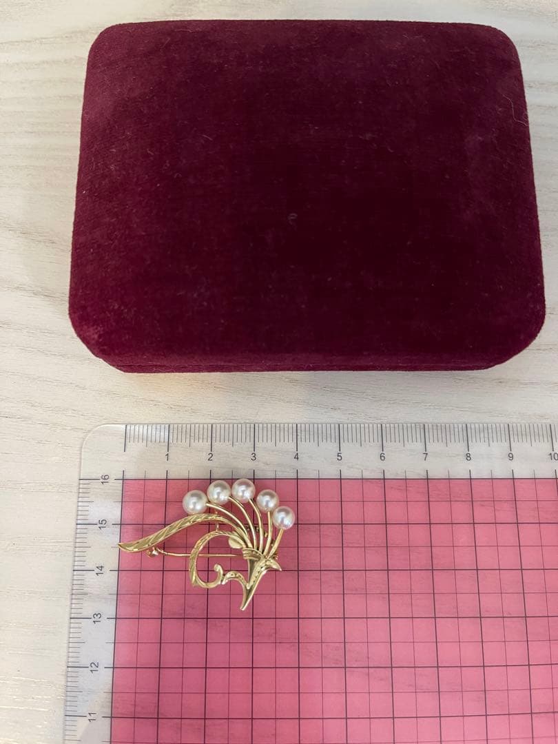 ミキモトMIKIMOTO パール K14 ゴールド　ブローチ
