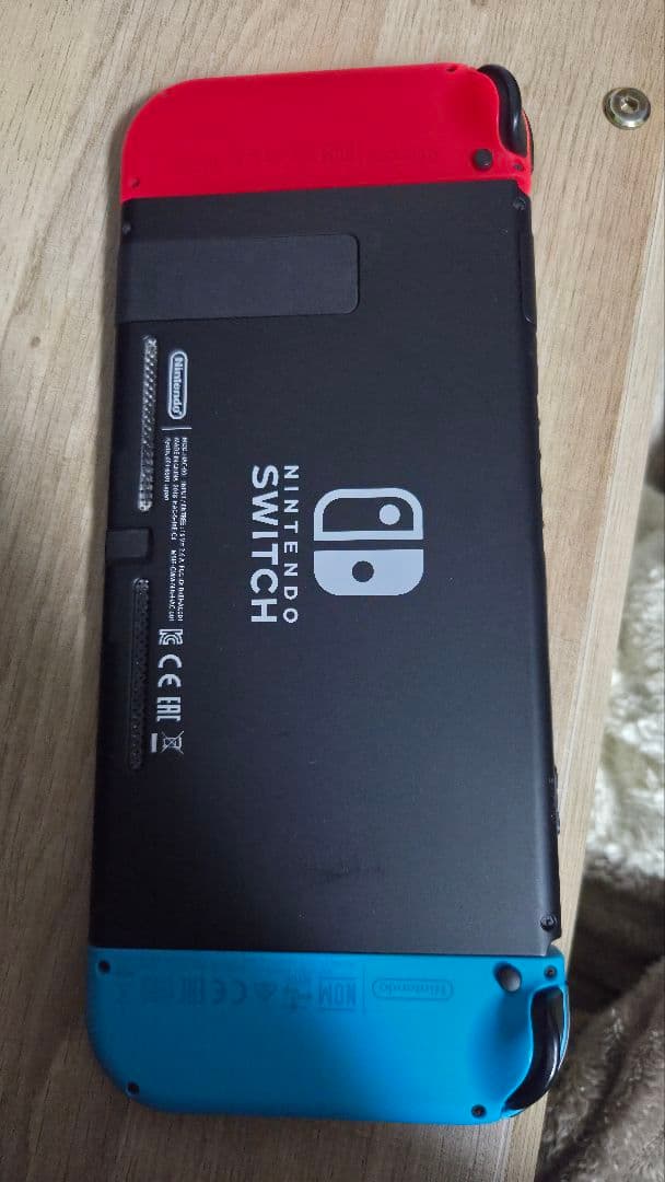 Nintendo Switch 本体 青/赤 Joy-Con