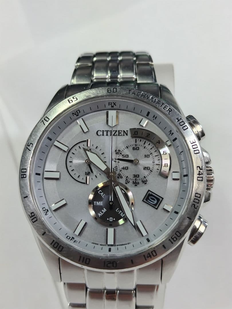 シチズン　アテッサ　エコドライブ　ソーラー電波時計　 クロノグラフ