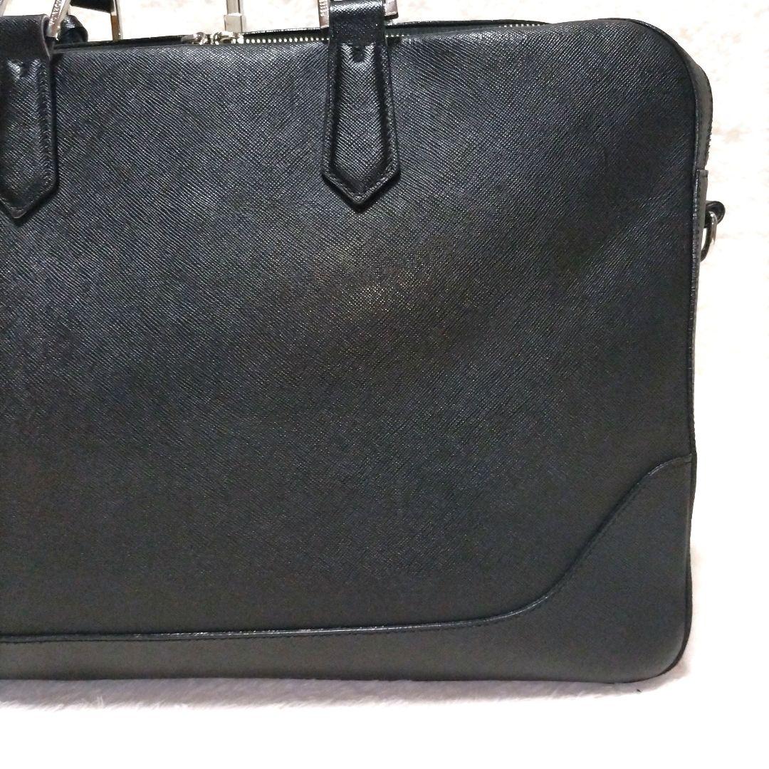 【美品】ペッレモルビダ キャピターノ 2室 サフィアーノレザー ビジネスバッグ