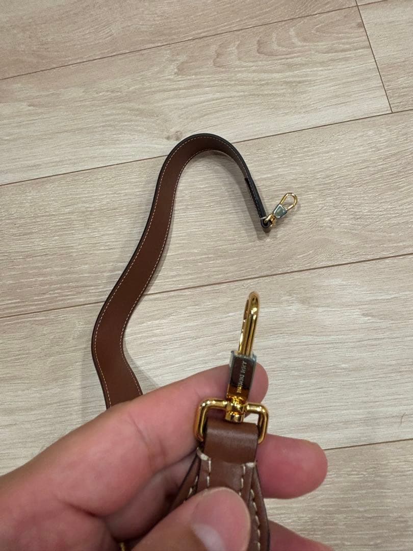 M*N様 美品バーバリー トップステッチ クロコ型押し ハンド/ショルダーバッグ