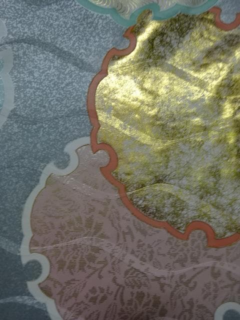 振り袖　黒地に雪の輪柄