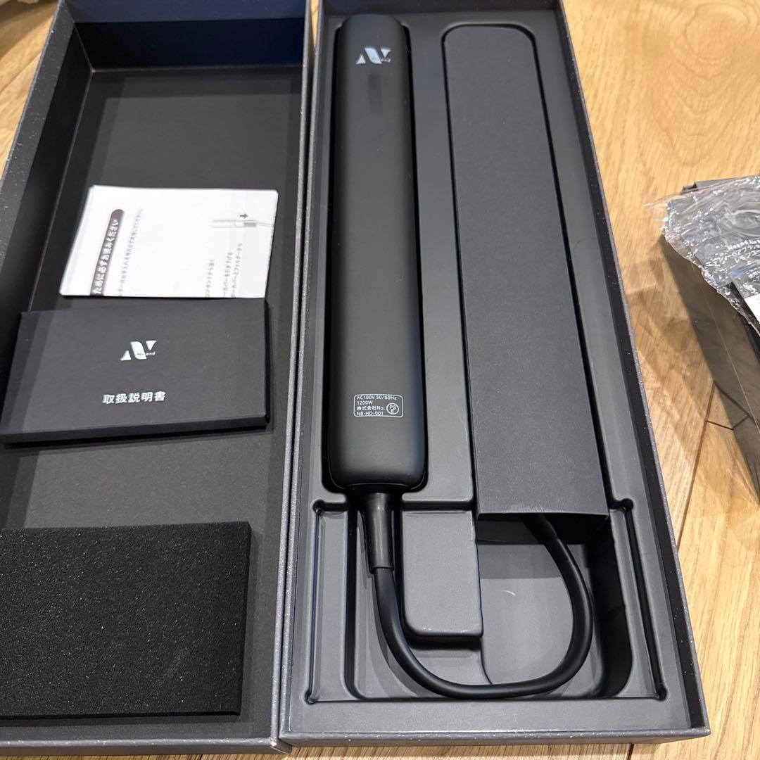 Noend エアーブロースティック （ヘアブラシ、ヘアブラシカートリッジ付）