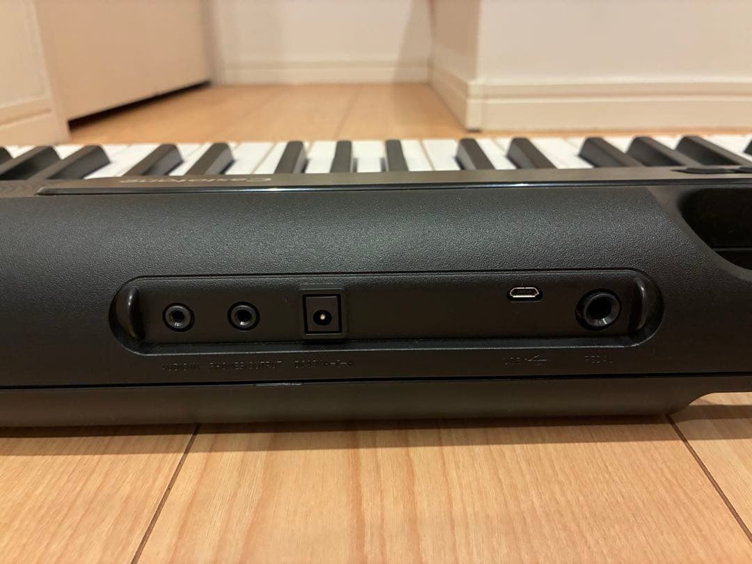 CASIO CT-S200BK ほぼ未使用　美品