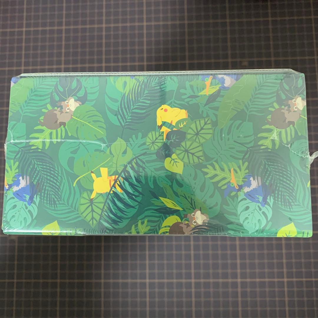 セブンイレブン限定　まるのみされたピカチュウ　未開封　BOX