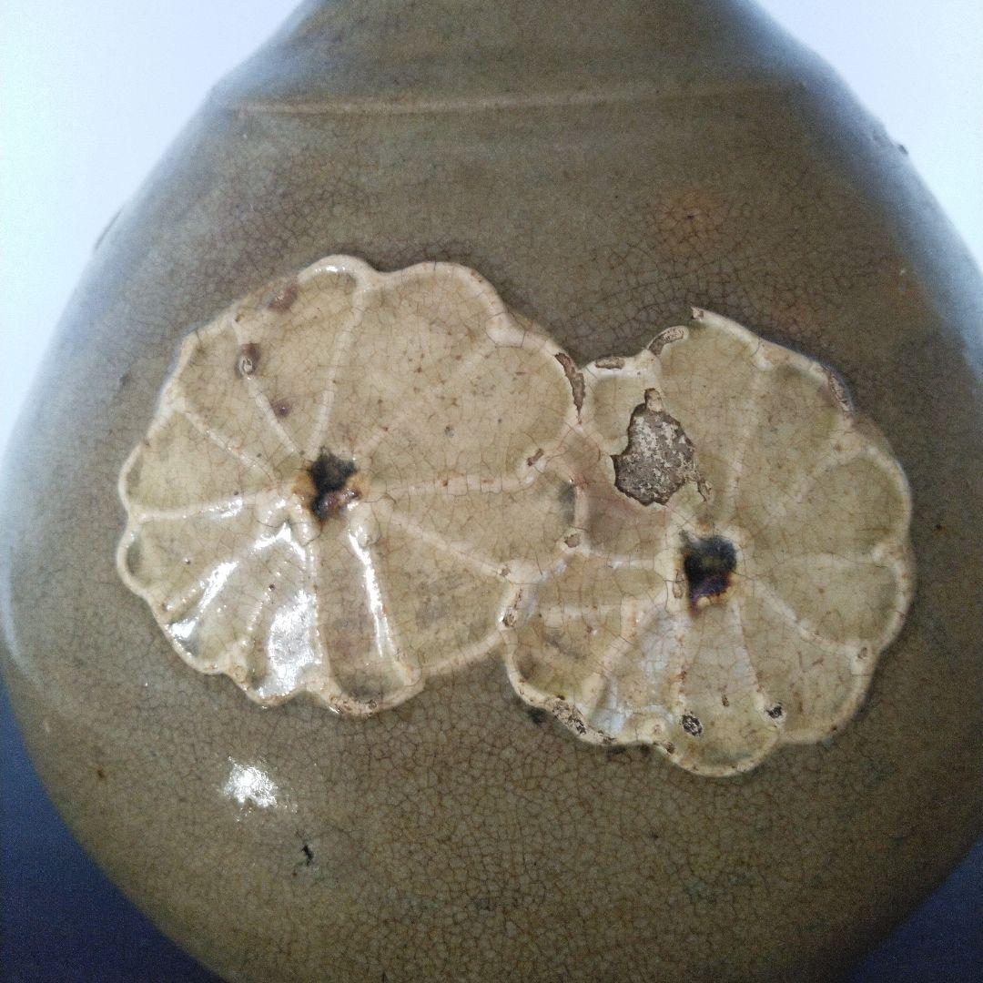 NO632 相馬焼　徳利　イッチン　蝶と花模様　古相馬