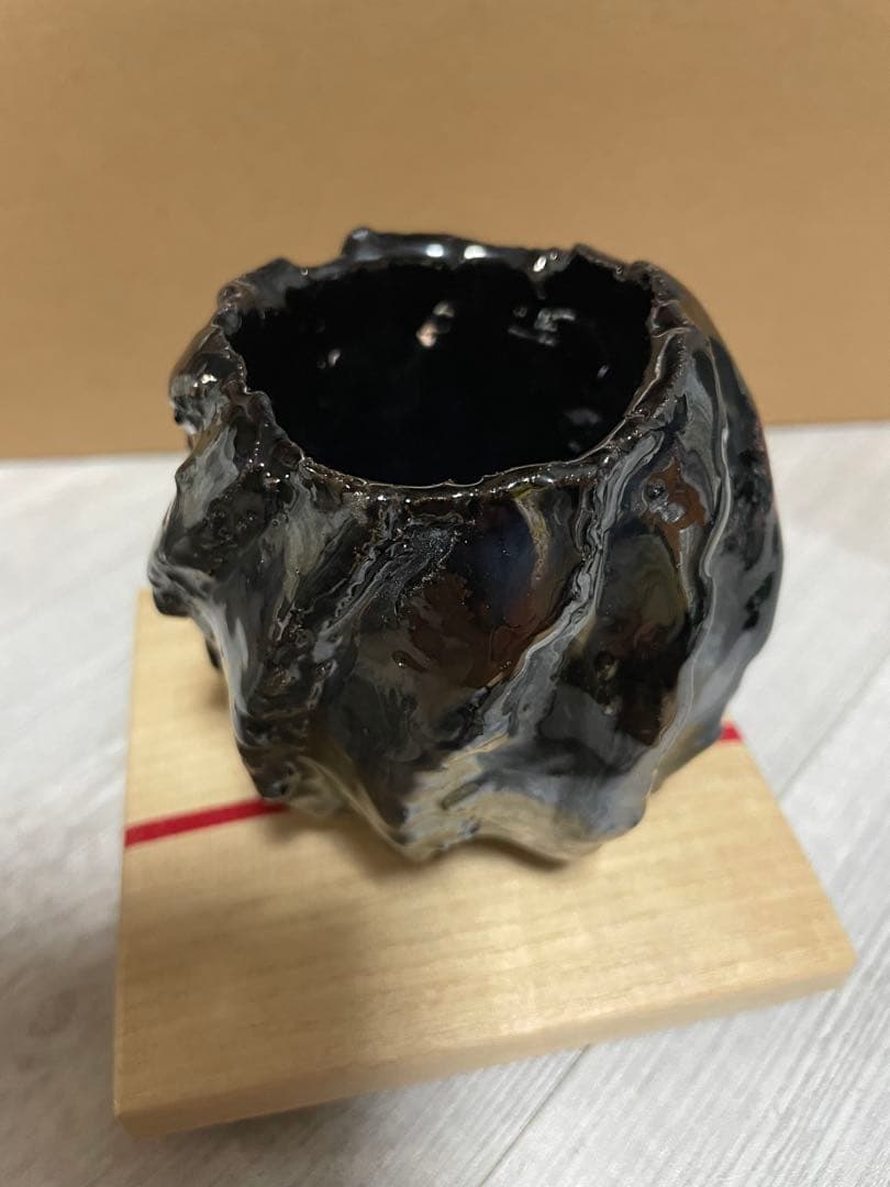 真作　市川透　ぐい呑み　高さ約8センチ経約8.5センチ