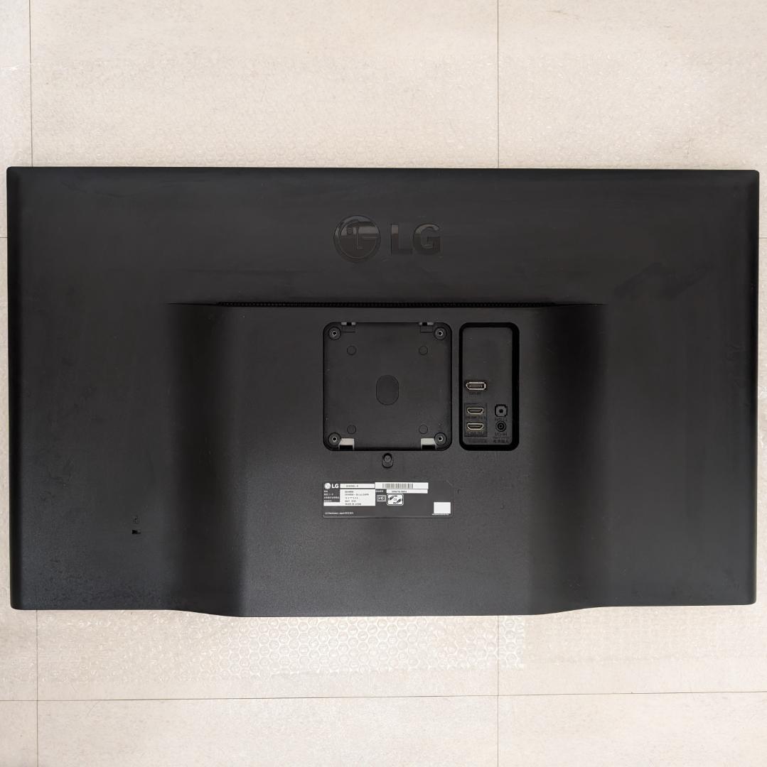 LG 32UK550-B 31.5型 4K モニター完動品