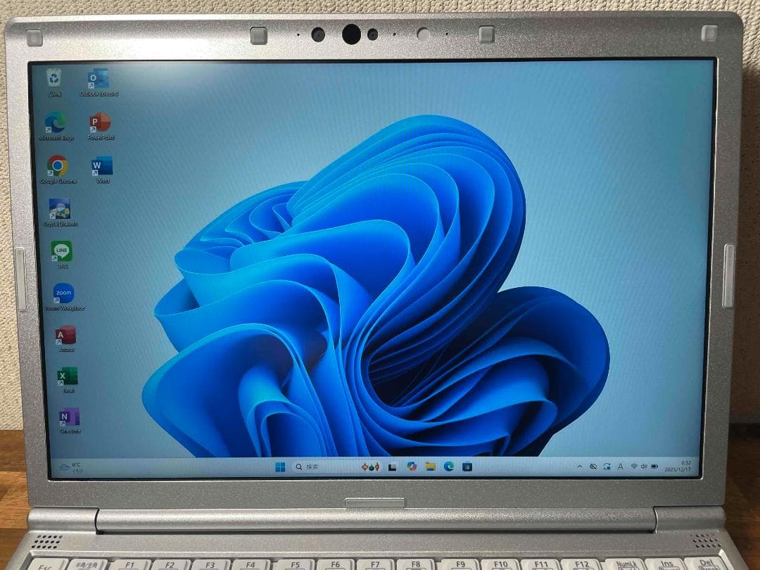 Win11 Office2024 CF-SV8 メモリ8GB SSD256GB