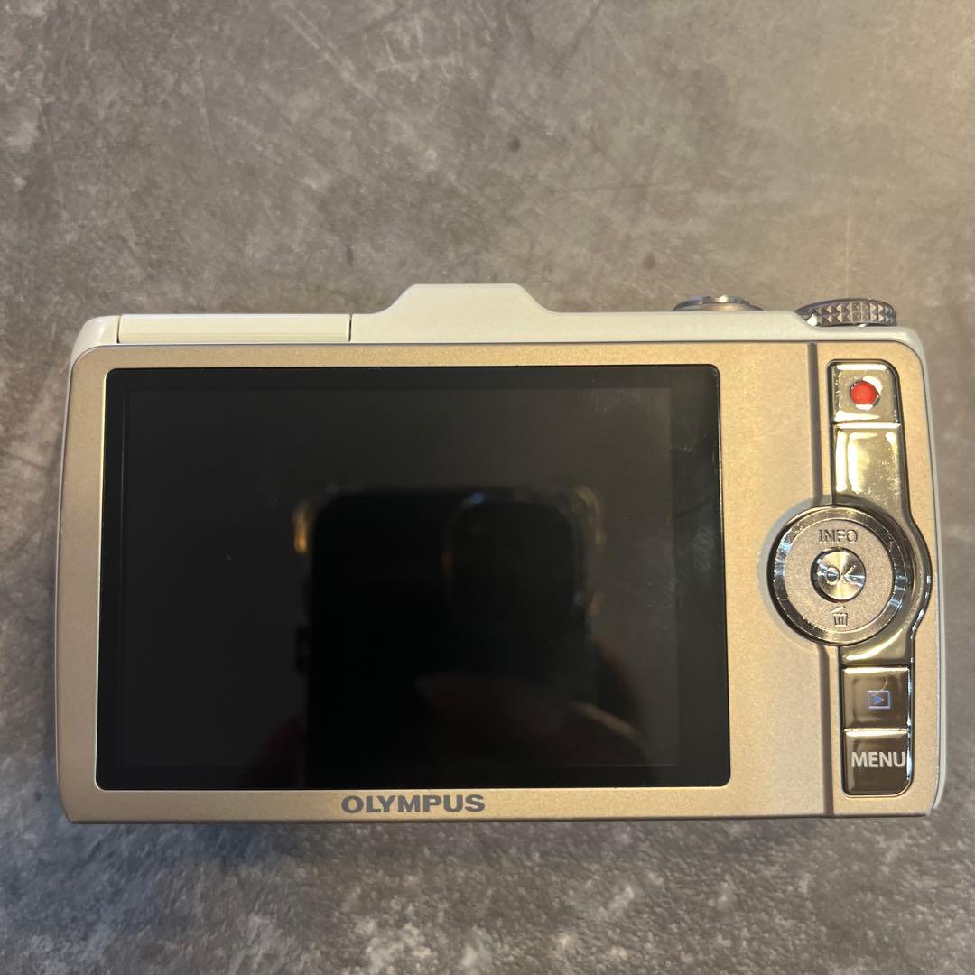 希少！極美品！OLYMPUS SH-25MR 16メガピクセルデジタルカメラ