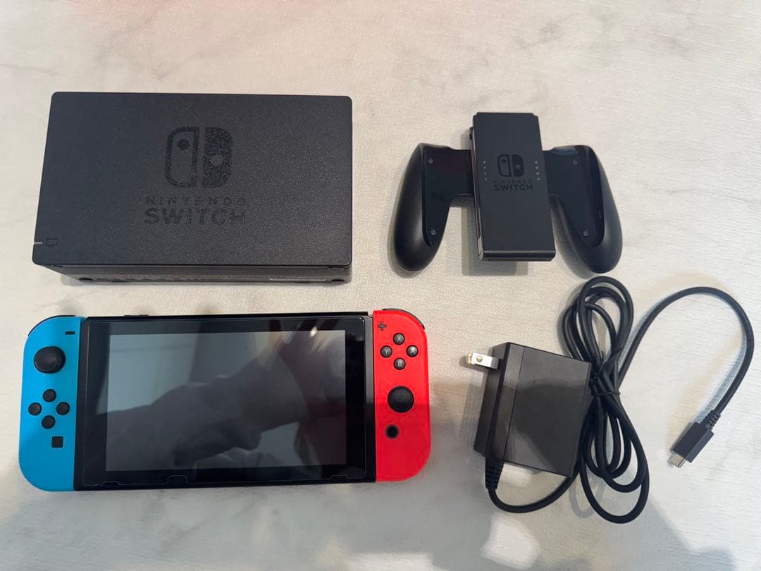 【美品】Nintendo Switch 本体 青/赤 Joy-Con付+おまけ