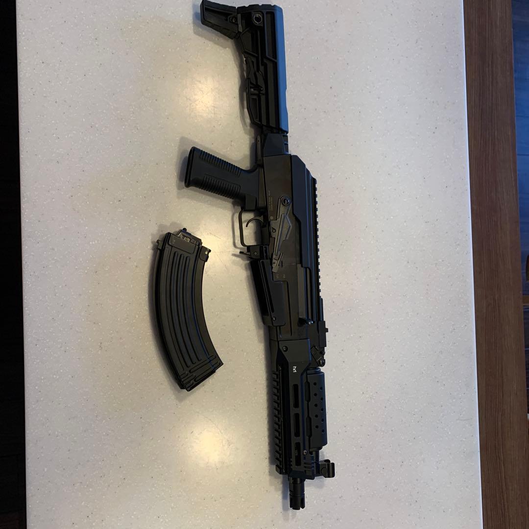 六花様　東京マルイ 次世代電動ガン AKストーム