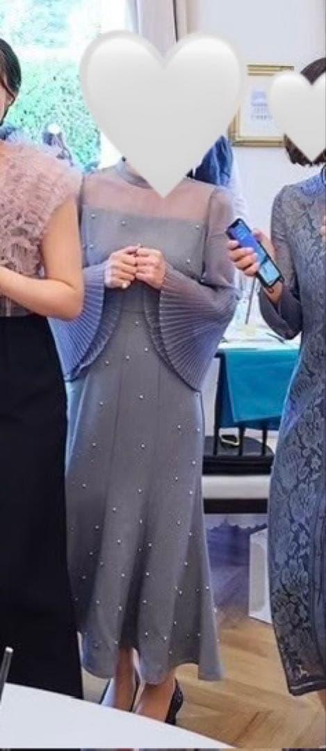 フレアスリーブ パーティードレス