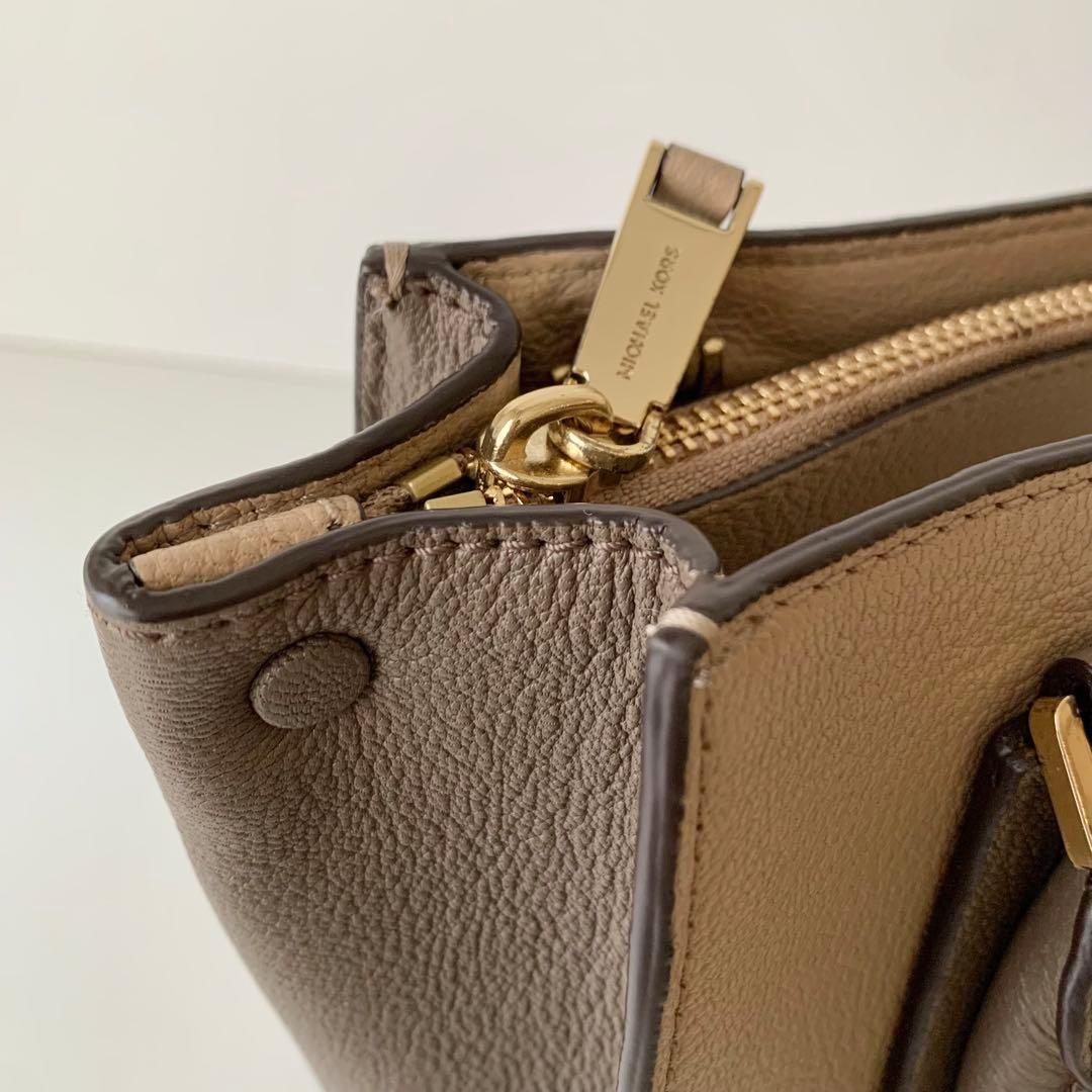 【マイケルコース】アレッサ　2way ハンドバッグ　ショルダーバッグ　ブラウン