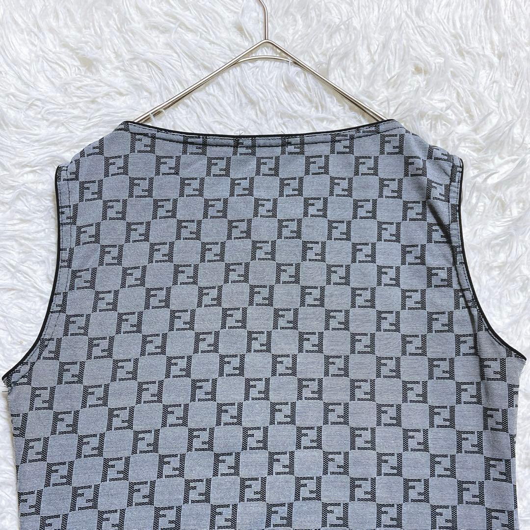 希少⭐️フェンディ　タンクトップ　ズッカ柄　総柄　ノースリーブ　イタリア製　夏