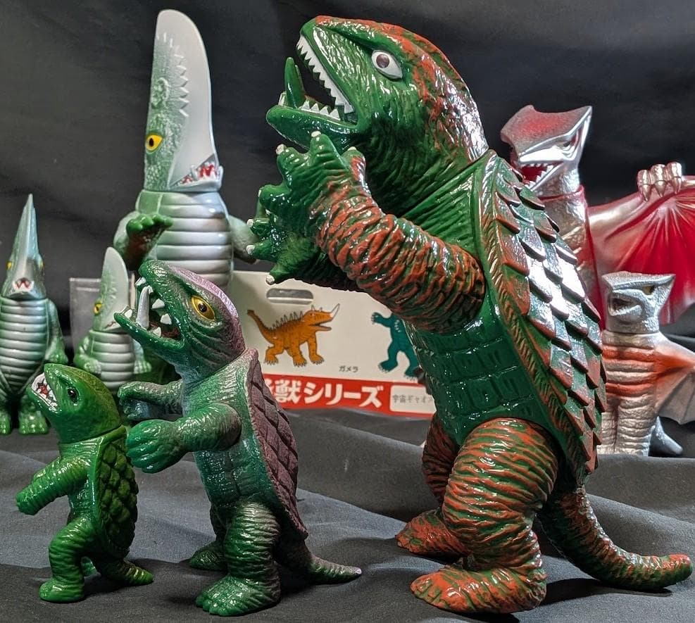 昭和ガメラ＆ギロン＆宇宙ギャオス（日東復刻・マルサン）ソフビフィギュア９体セット