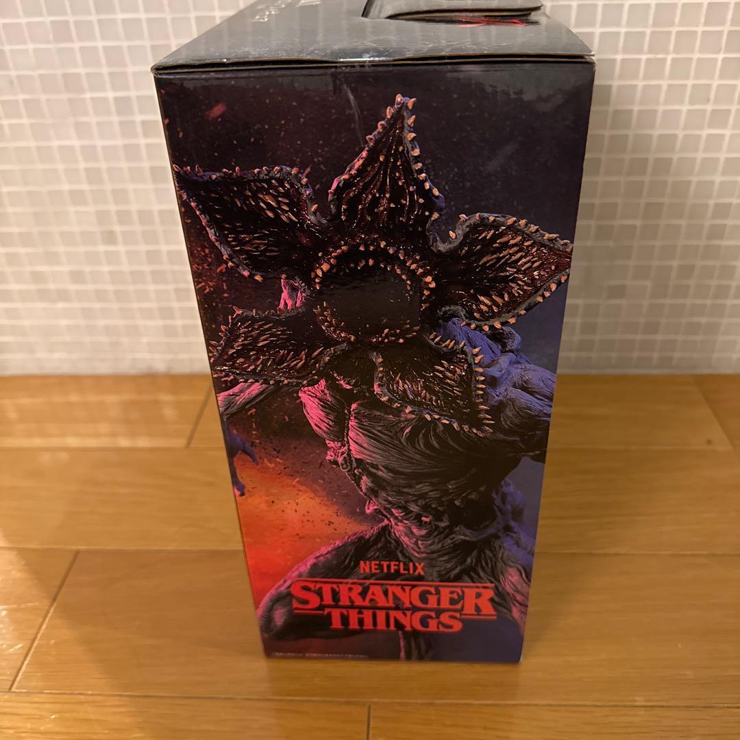 STRANGER THINGS DEMOGORGON フィギュア