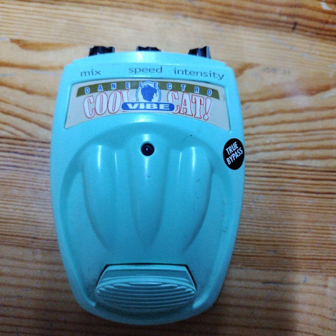 Danelectro cool cat vibe ユニバイブ