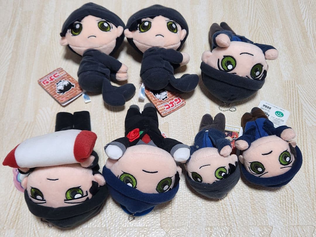 名探偵コナン 寝そべりぬい・ポーチ・クッションセット