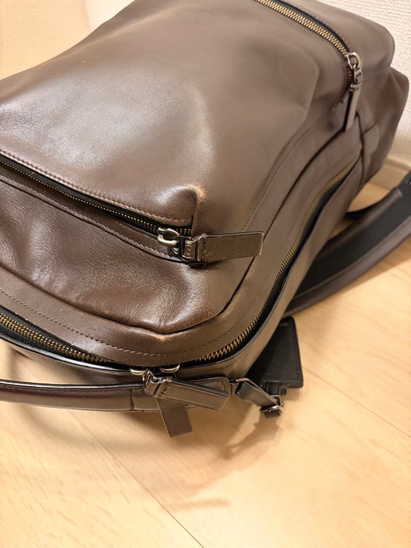 TUMI レザーバッグ