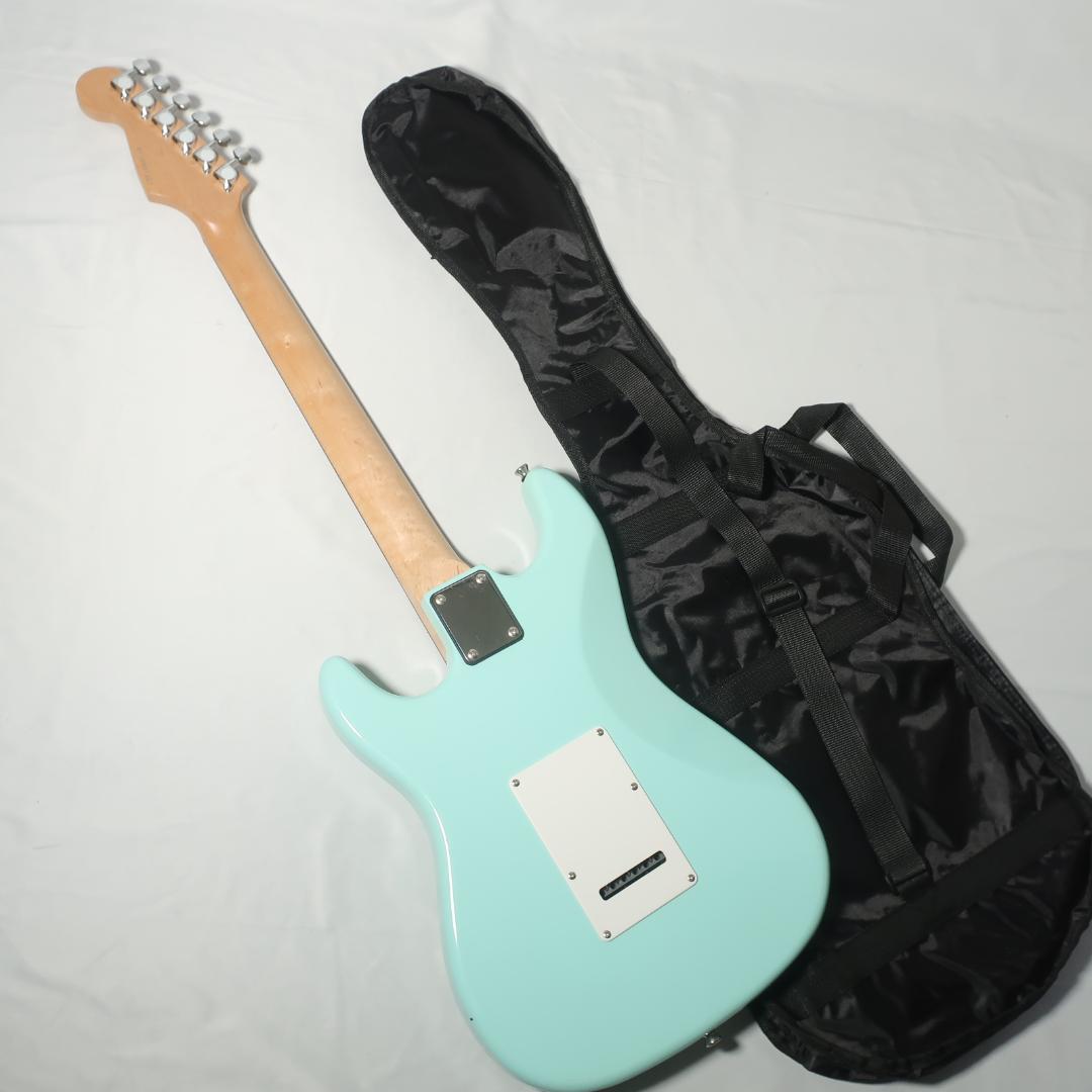 美品 Legend サーフグリーン ストラトキャスタータイプ ギター ケース付