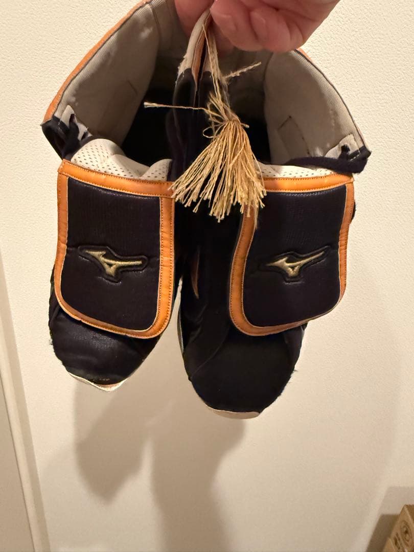 タ*ン様 Mizuno ボクシングシューズ 黒/金 ハイカット　28.0cm