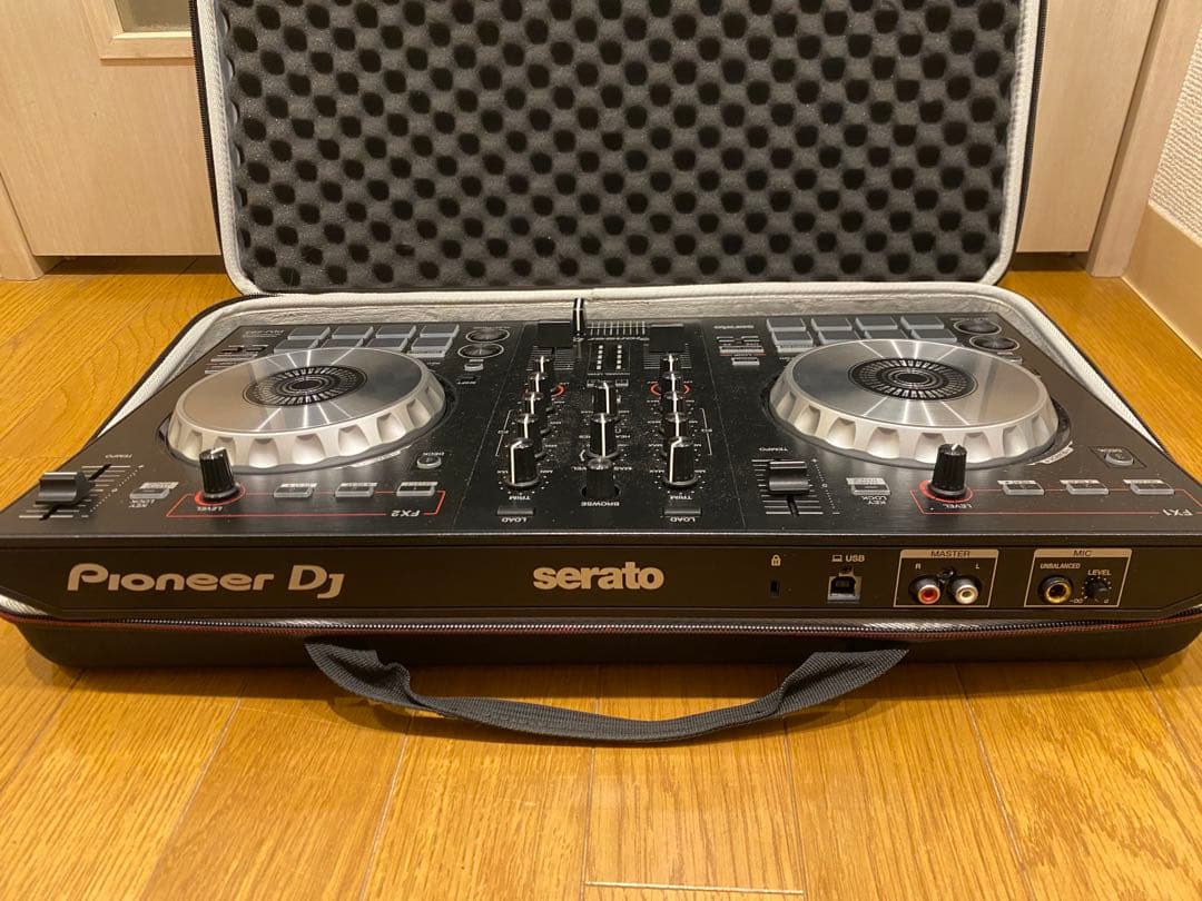 Pioneer DJ DDJ-SB3 デジタルDJコントローラー ケース付き