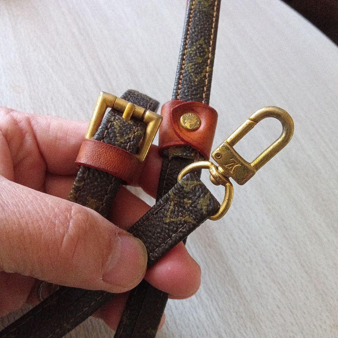 値下げ〜断行 ルイビトン レザー小型犬用リード 　首輪調整可能