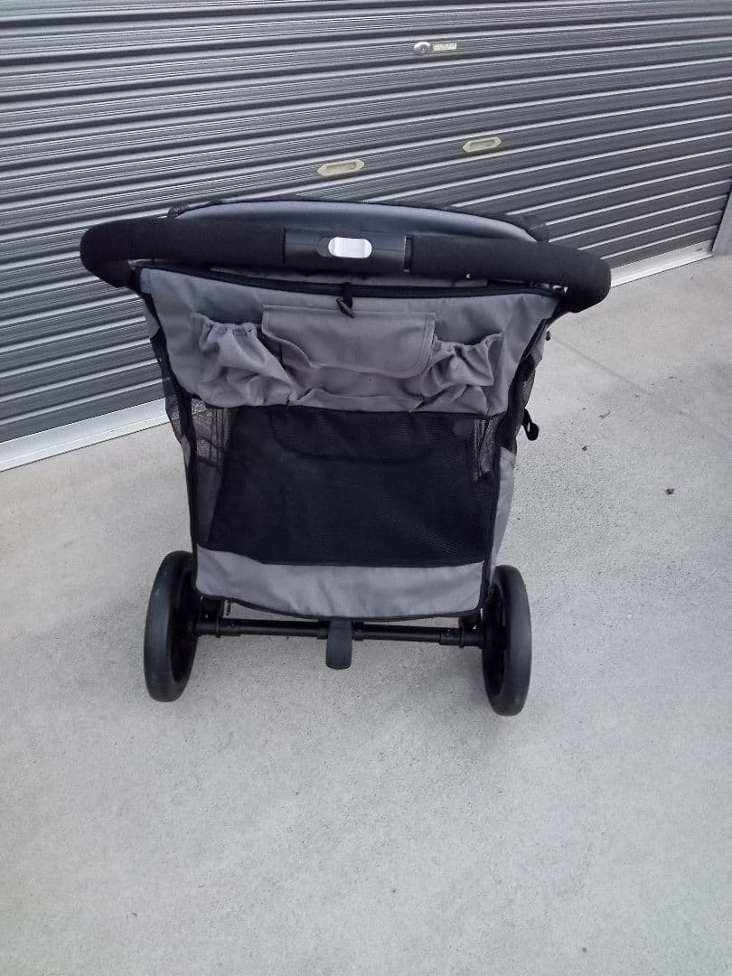 大型犬　多頭飼い用　ペットカート