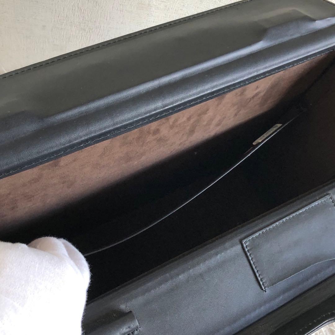 【日本製本革】MESSE マルエム　アタッシュケース　黒　ダイヤルロック　自立