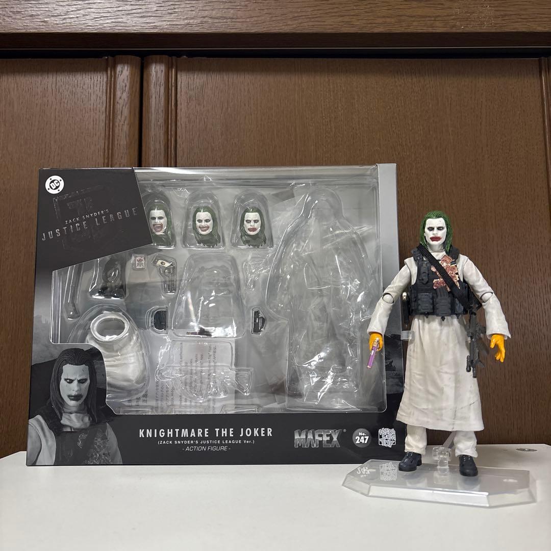 mafex KNIGHTMARE THE JOKER フィギュア ジョーカー