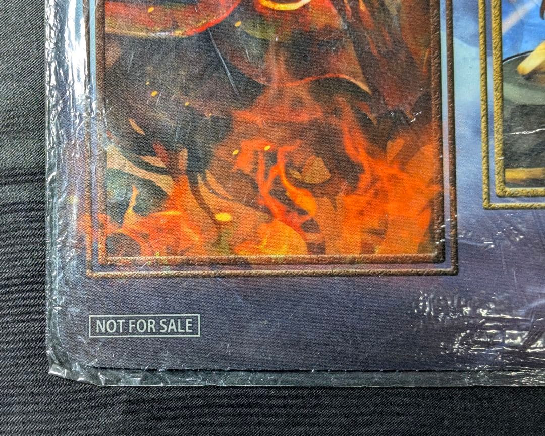 遊戯王 プレイマット 韓国 クトゥルフ 外神アザトート 旧神ノーデン