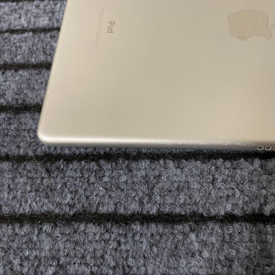 117【早い者勝ち】 iPad Pro 10.5 256GB Wi-Fi