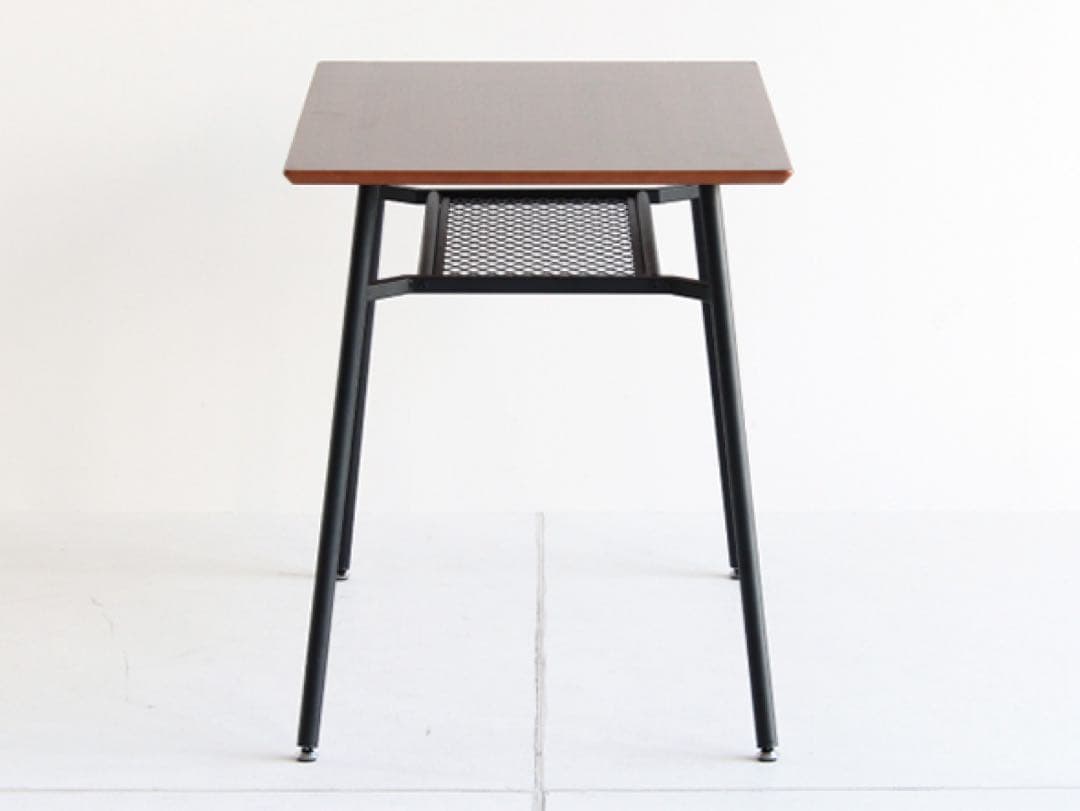 ウォールナット ダイニングテーブル