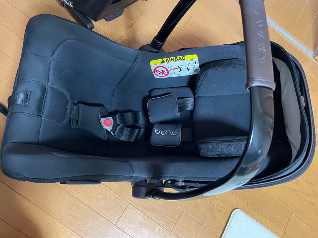 nunaピパネクストNベースネクスト　トラベルシステム　ミラー付き