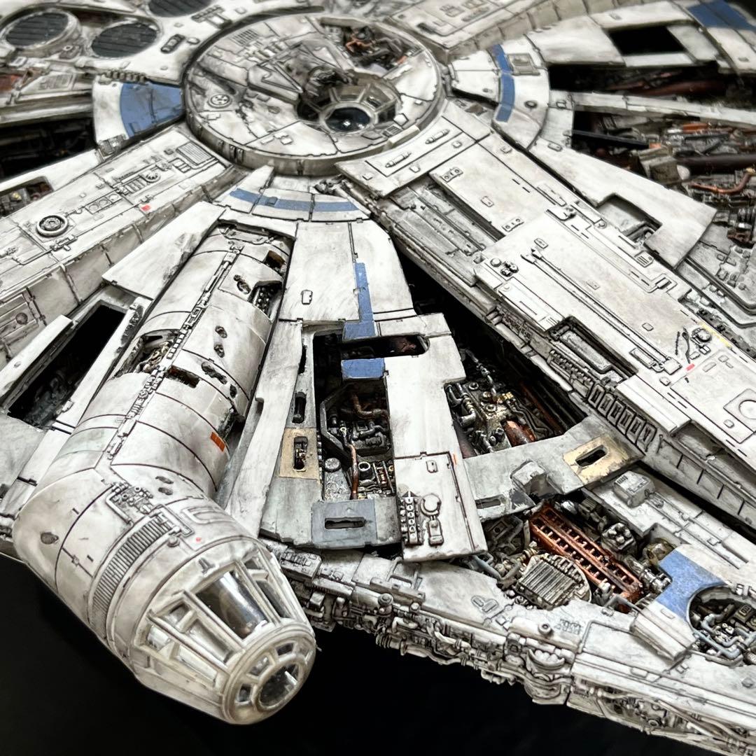 スターウォーズ　ミレニアムファルコン　サヴァリーンvr. 1/144 バンダイ