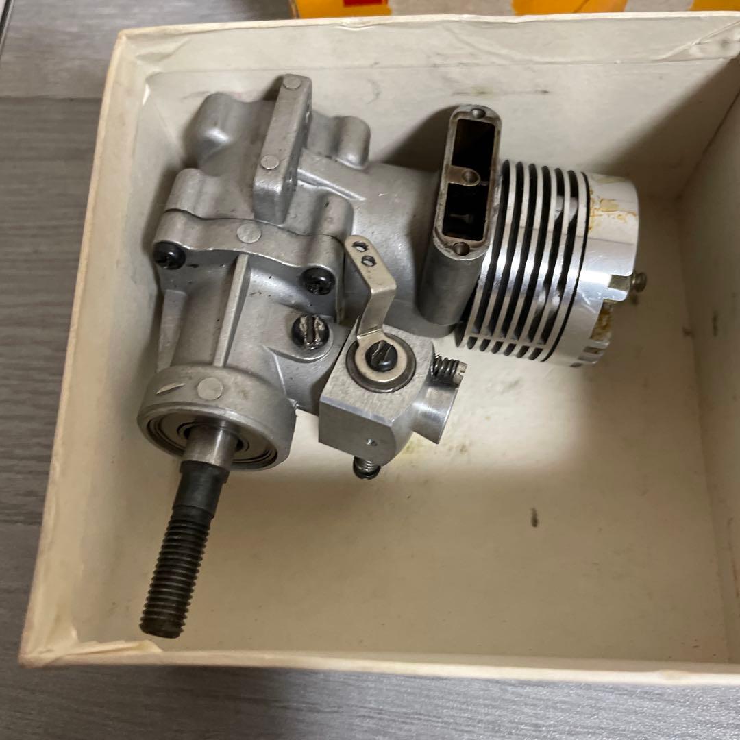 ENYA MODEL ENGINE & O.S. MAX コレクション