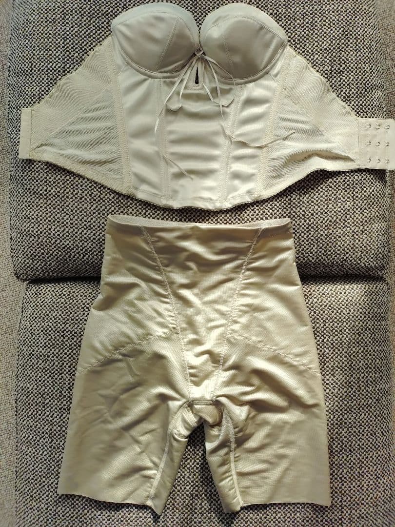 ミラーミラー　ビスチェ ＆ ガードル　C65　S