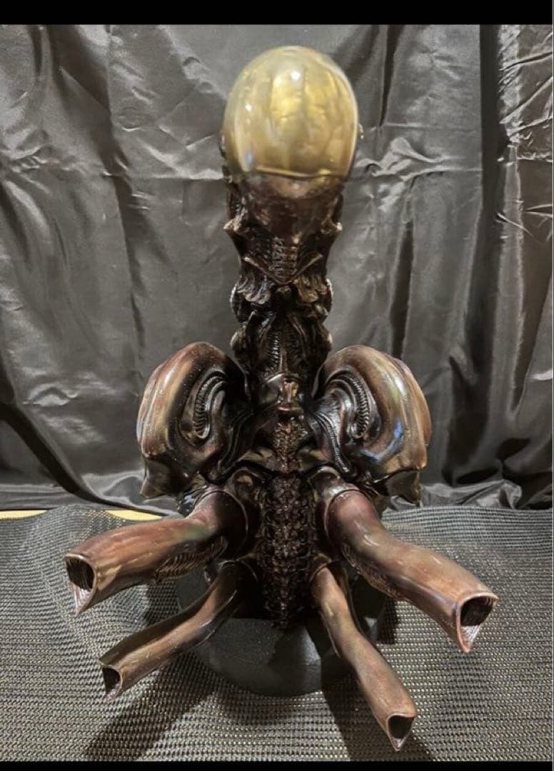 特別値下げ‼️フューチャーモデルズ　 エイリアンバスト塗装済み完成品スタチュー