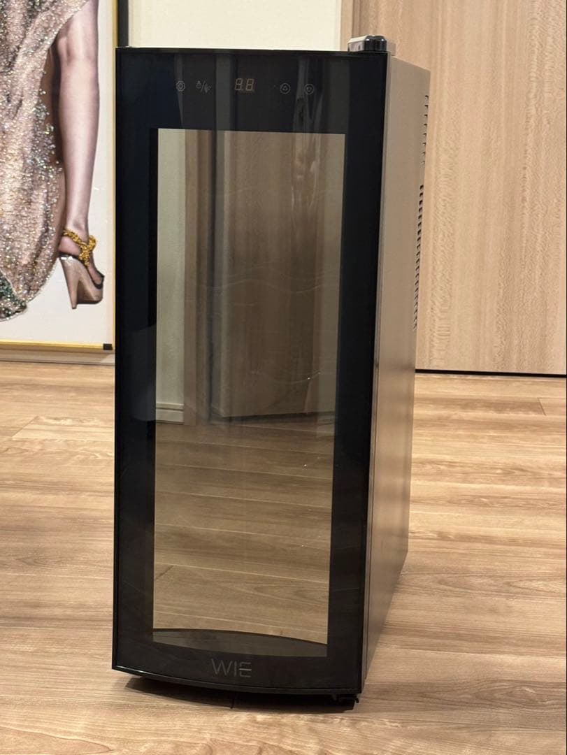 ◆美品◆WIEワインクーラー　静音式　ペルチェ式　ワインセラー