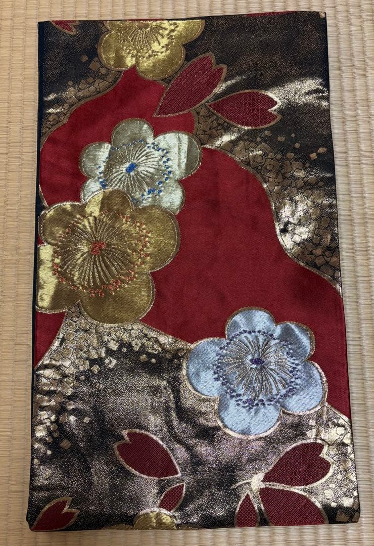 振袖フルセット　早い者勝ち！大特価！　宝尽くし柄　正絹　中古　成人式　フォーマル